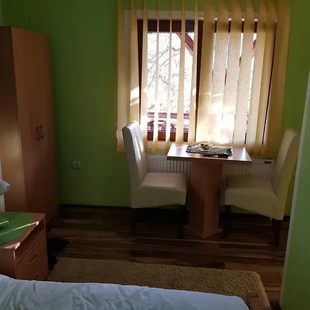 بيت ضيافة Lisinski Raj ديسبوتوفاتس