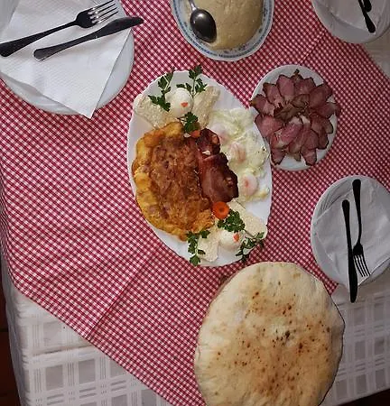 Lisinski Raj Guest house